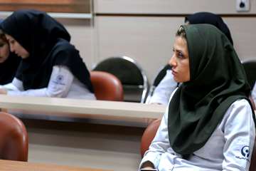 جشن پایان سال بیمارستان رفیده